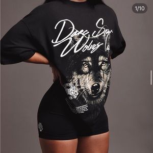 OVERSIZED rather die standing wolf tee